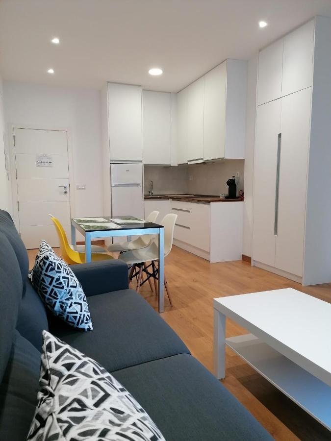 Apartamentos La Luna La Solana Екстериор снимка