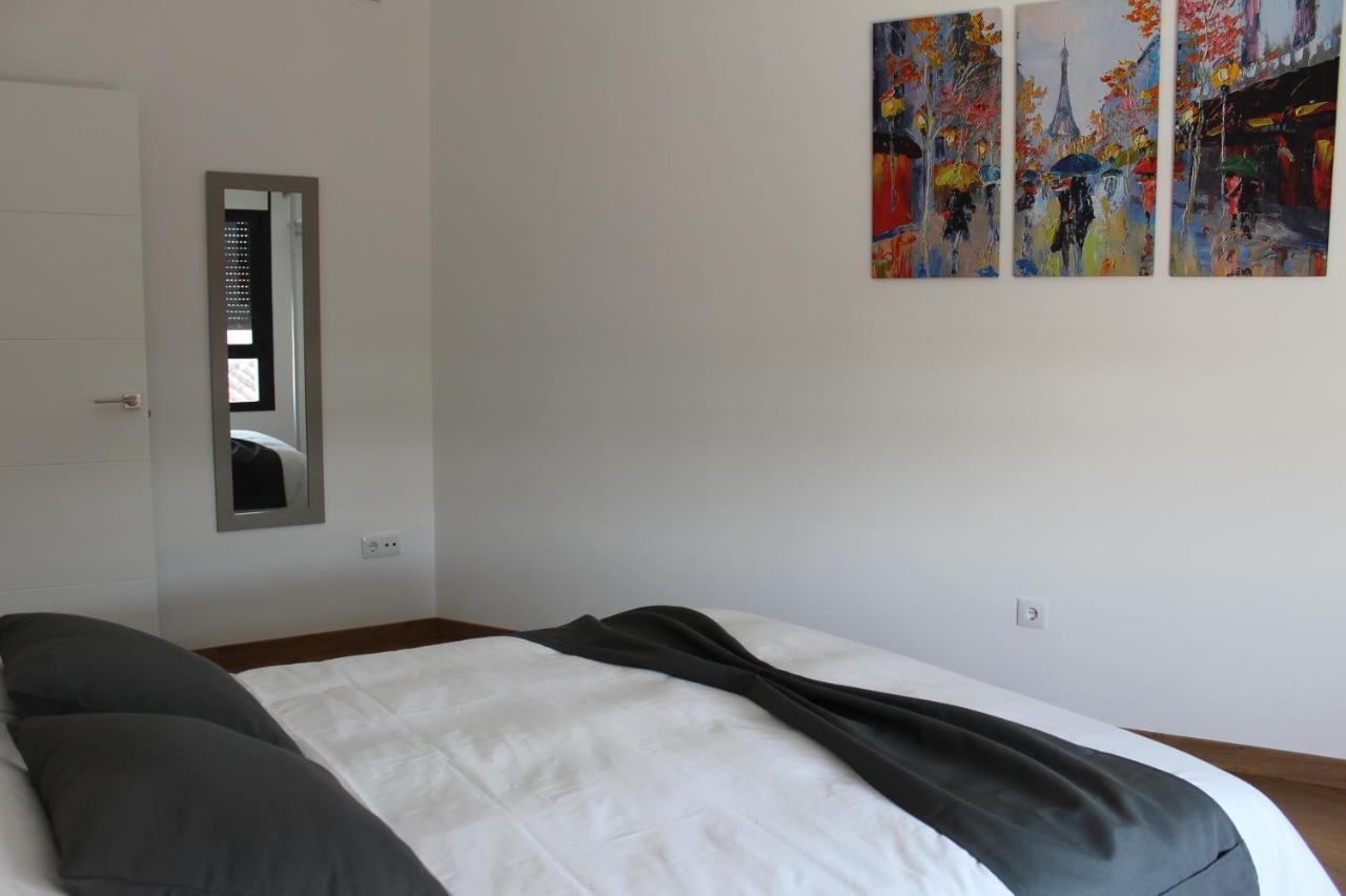 Apartamentos La Luna La Solana Екстериор снимка